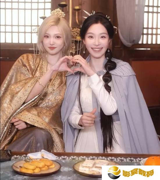 《完蛋！我被美女包围了2》花絮！可爱甜妹比心好养眼